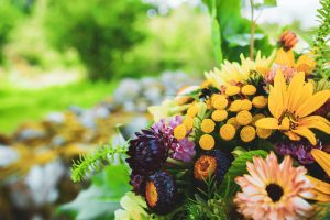 Bukett med gula blommor