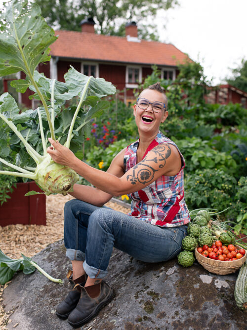 Pressbild: Sara Bäckmo i Skillnadens Trädgård